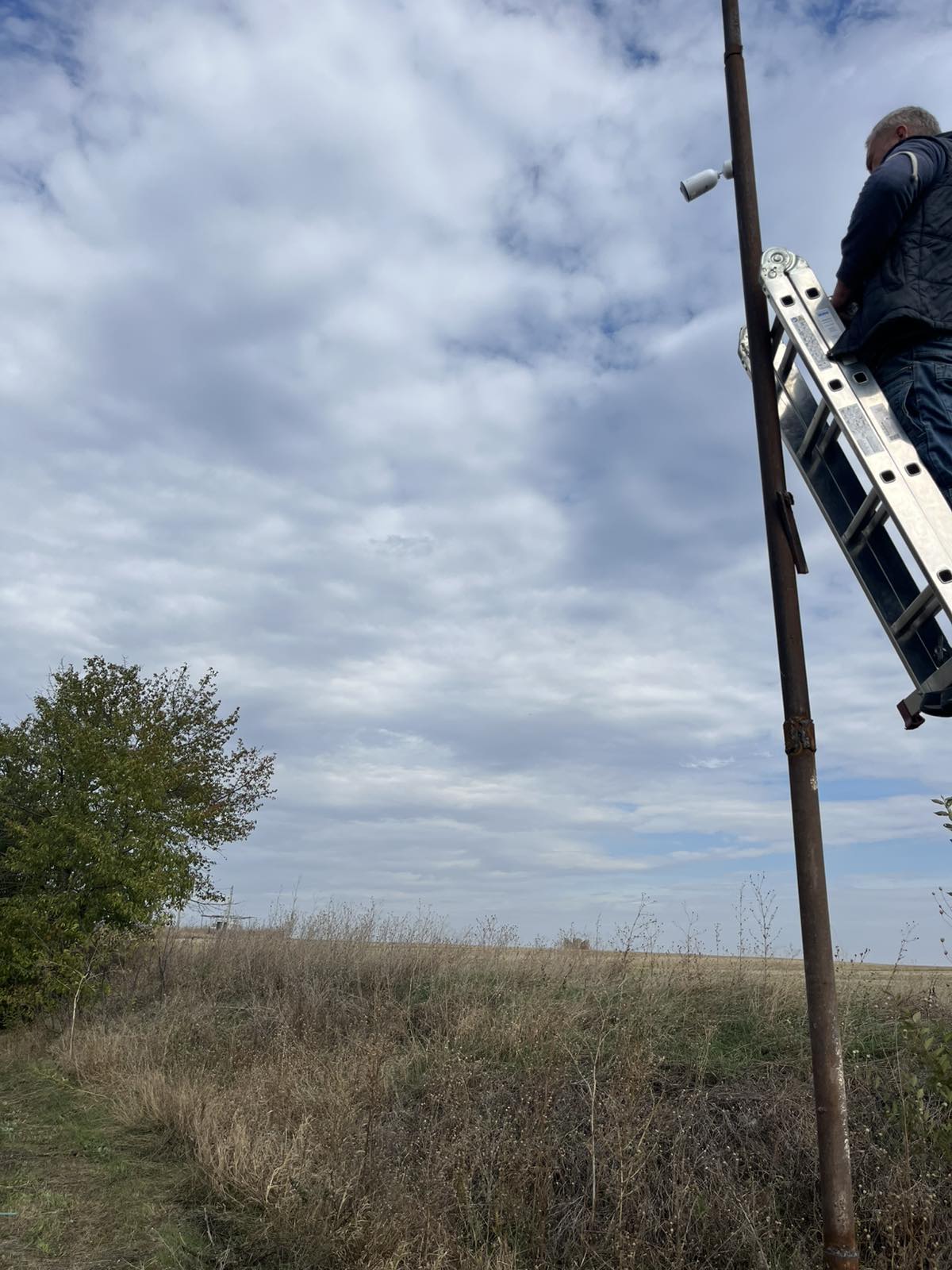 Instalare camere Wi-Fi cu alimentare solară – s. Chirca - fotografie